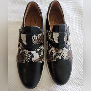 Clarks Black and Brown Snake Print Athletic Shoes